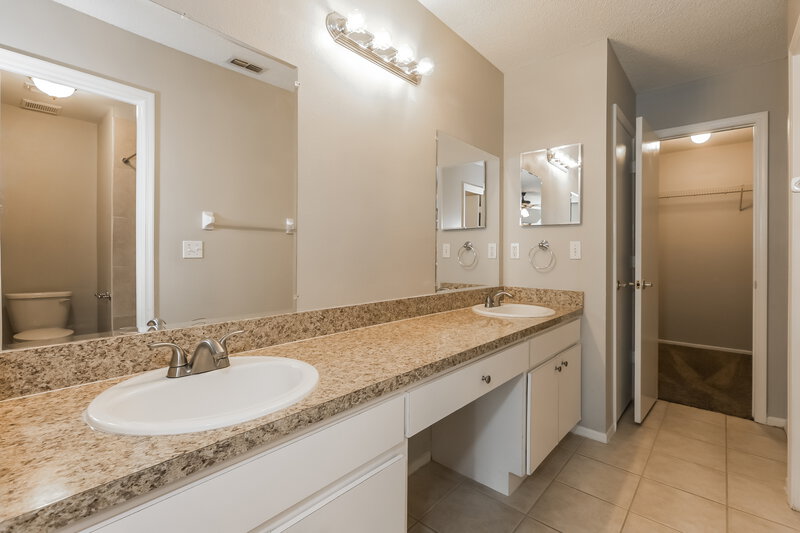 3,040/Mo, 3839 Marquise Ln Mulberry, FL 33860 Main Bathroom View