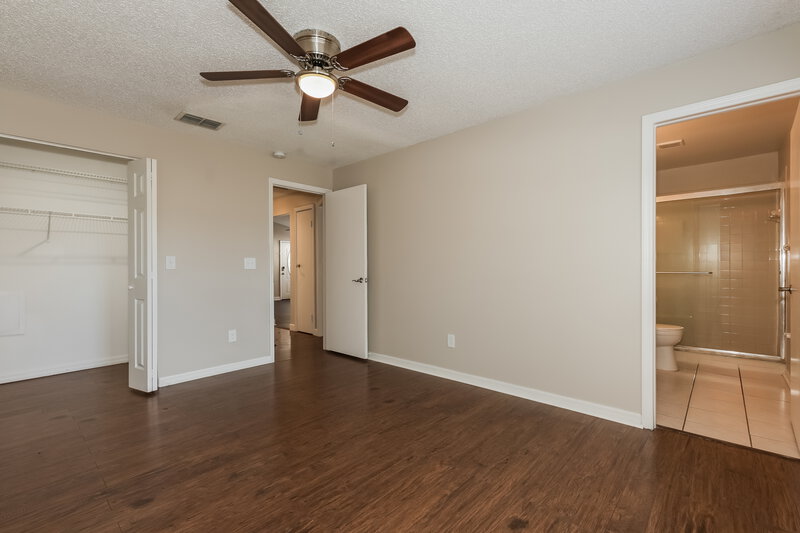 2,070/Mo, 1822 Coyote Pl Brandon, FL 33511 Main Bedroom View 2