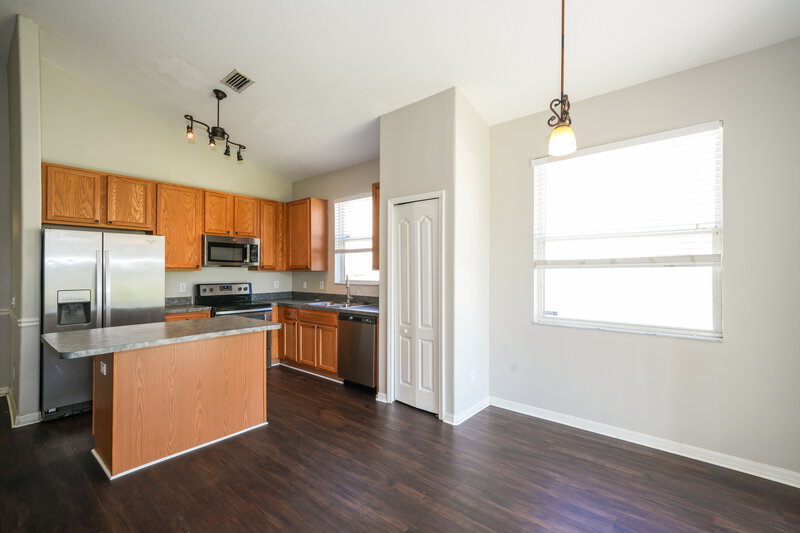 2,030/Mo, 9252 Zincoe Ln Land O' Lakes, FL 34638 Dining Room View