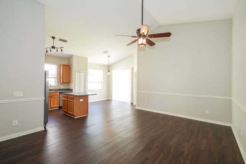 2,030/Mo, 9252 Zincoe Ln Land O' Lakes, FL 34638 Family Room View