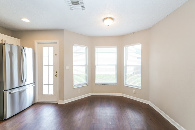 1,935/Mo, 6112 Sand Key Ln Wesley Chapel, FL 33545 Dining Room View