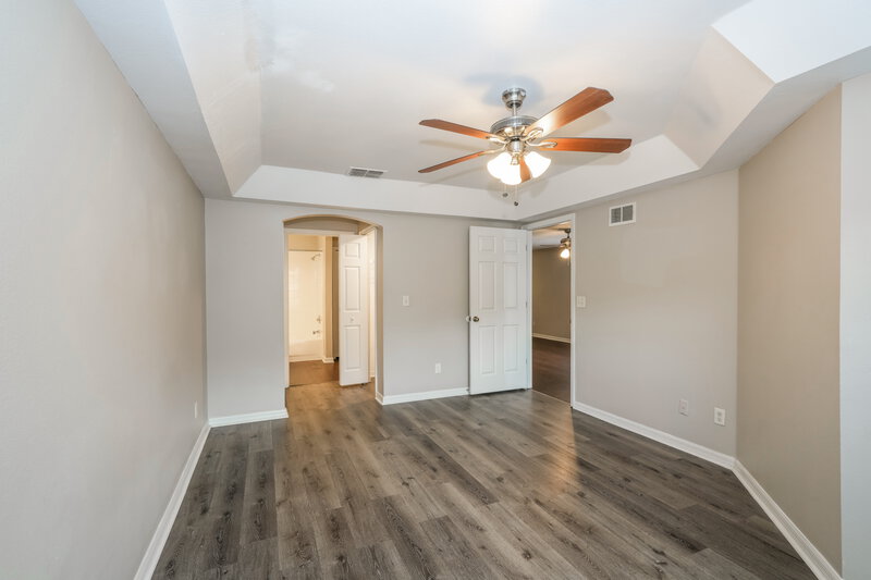 1,935/Mo, 6112 Sand Key Ln Wesley Chapel, FL 33545 Main Bedroom View 2