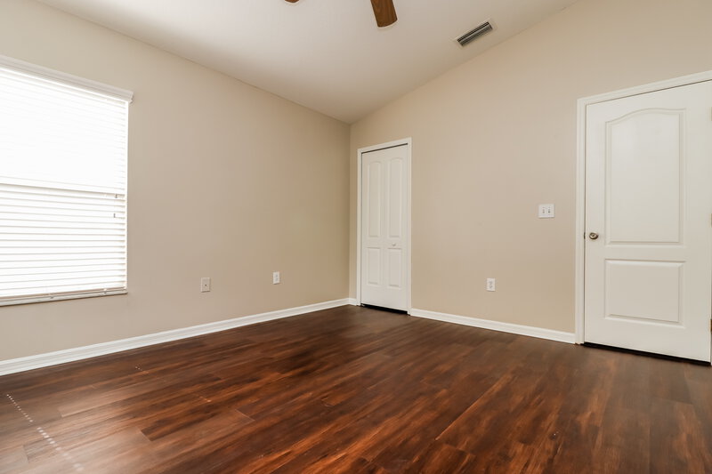 2,365/Mo, 451 Maple Pointe Dr Seffner, FL 33584 Bedroom View 2