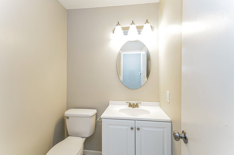 2,755/Mo, 15715 Country Lake Dr Tampa, FL 33624 Bathroom View 2
