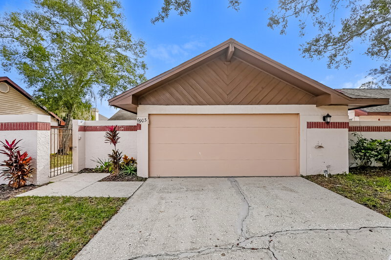 2,225/Mo, 6903 Silvermill Dr Tampa, FL 33635 External View