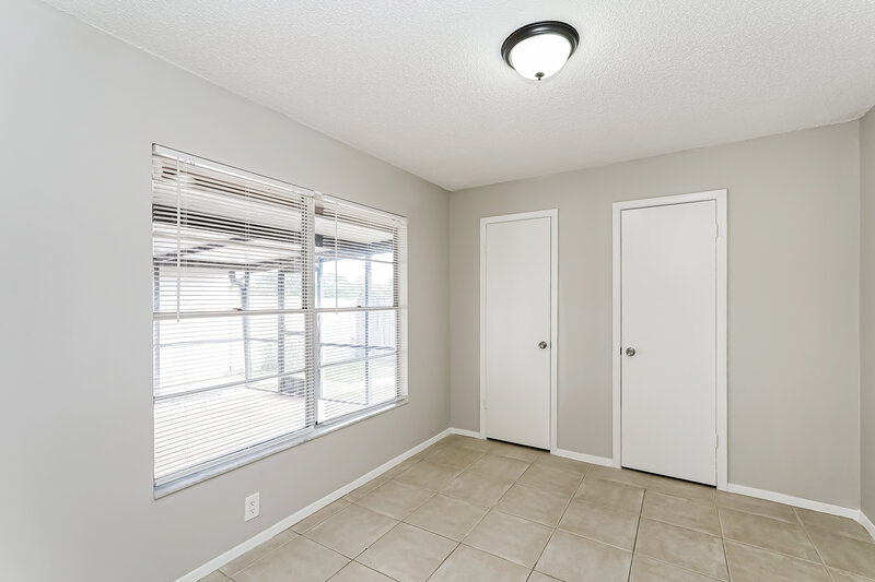 2,225/Mo, 6903 Silvermill Dr Tampa, FL 33635 Bedroom View 2