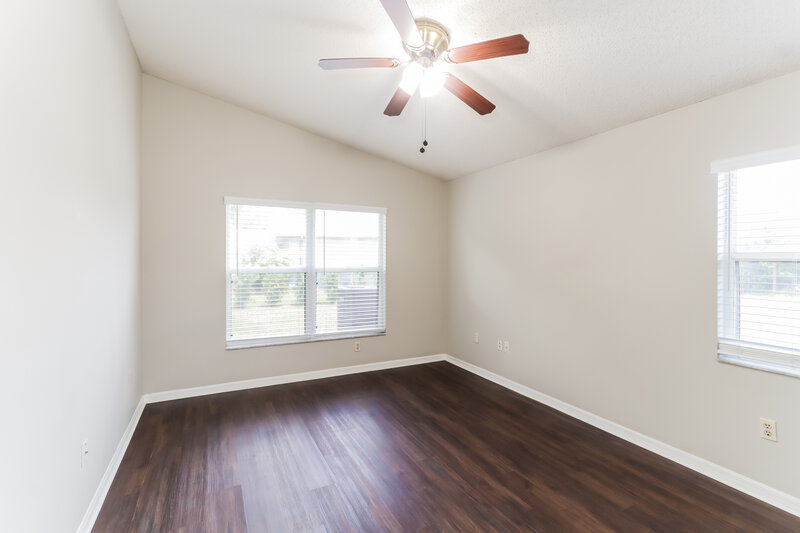 1,970/Mo, 1846 Twisting Ln Wesley Chapel, FL 33543 Main Bedroom View