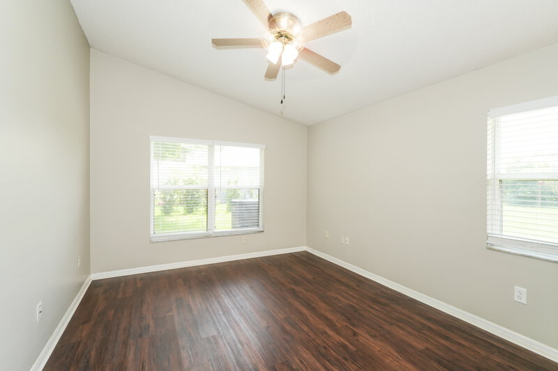 2,000/Mo, 1846 Twisting Ln Wesley Chapel, FL 33543 Main Bedroom View