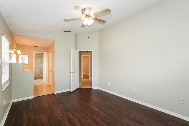 2,000/Mo, 1846 Twisting Ln Wesley Chapel, FL 33543 Main Bedroom View 2