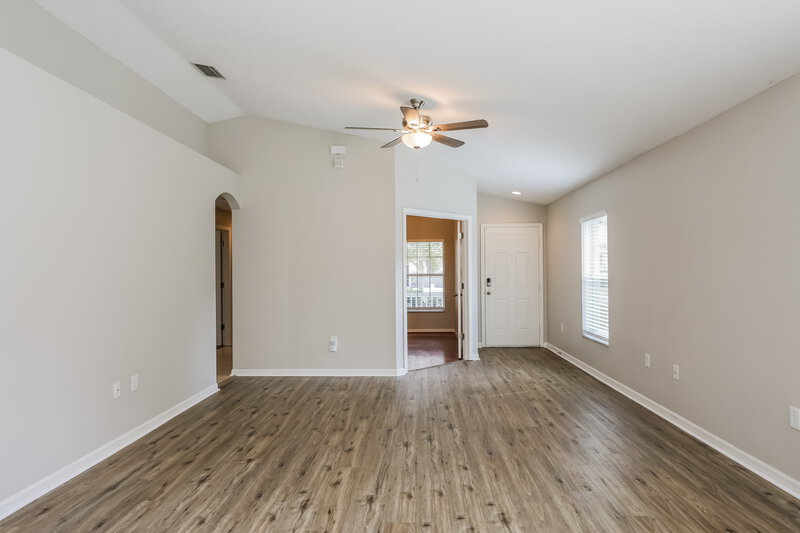 2,025/Mo, 12413 Field Point Way Spring Hill, FL 34610 Living Room View 2
