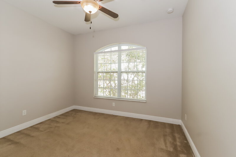 4,050/Mo, 7935 Camden Woods Dr Tampa, FL 33619 Bedroom View 2