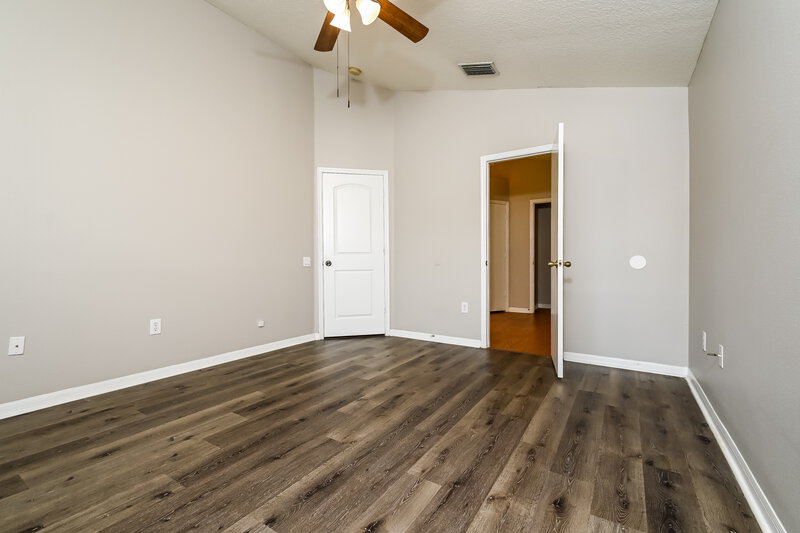 3,840/Mo, 30638 Iverson Dr Wesley Chapel, FL 33543 Main Bedroom View