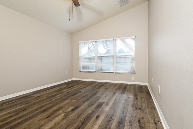 3,840/Mo, 30638 Iverson Dr Wesley Chapel, FL 33543 Main Bedroom View 2