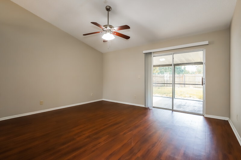2,010/Mo, 1757 Tarah Trace Dr Brandon, FL 33510 Living Room View