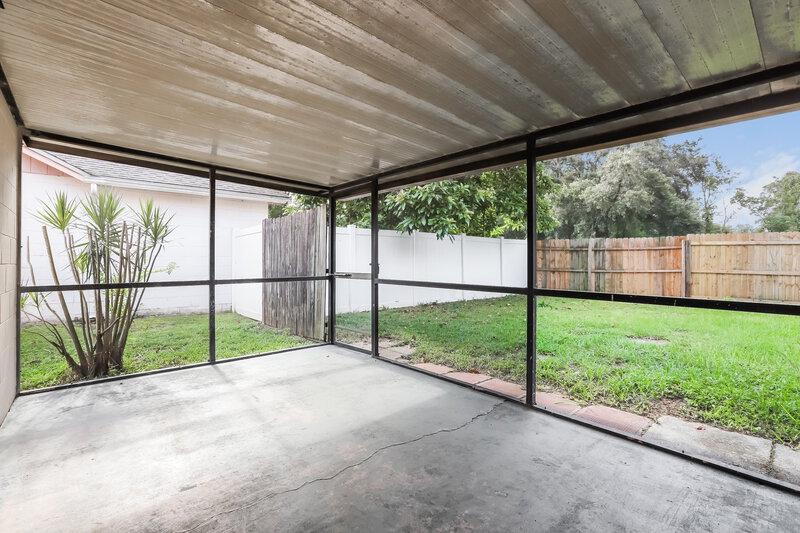 2,010/Mo, 1757 Tarah Trace Dr Brandon, FL 33510 Sun Room View