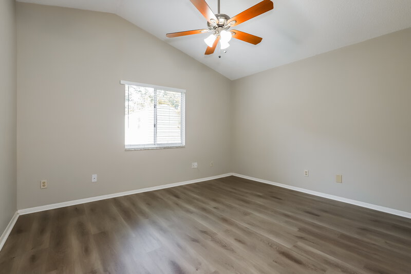 2,010/Mo, 1757 Tarah Trace Dr Brandon, FL 33510 Main Bedroom View
