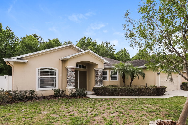 2,085/Mo, 5072 Ashwood Dr Lakeland, FL 33811 Front View
