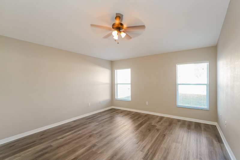 3,710/Mo, 6046 Desert Peace Ave Land O' Lakes, FL 34639 Main Bedroom View 2