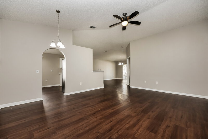 1,930/Mo, 12930 Kings Lake Dr Gibsonton, FL 33534 Misc View 2