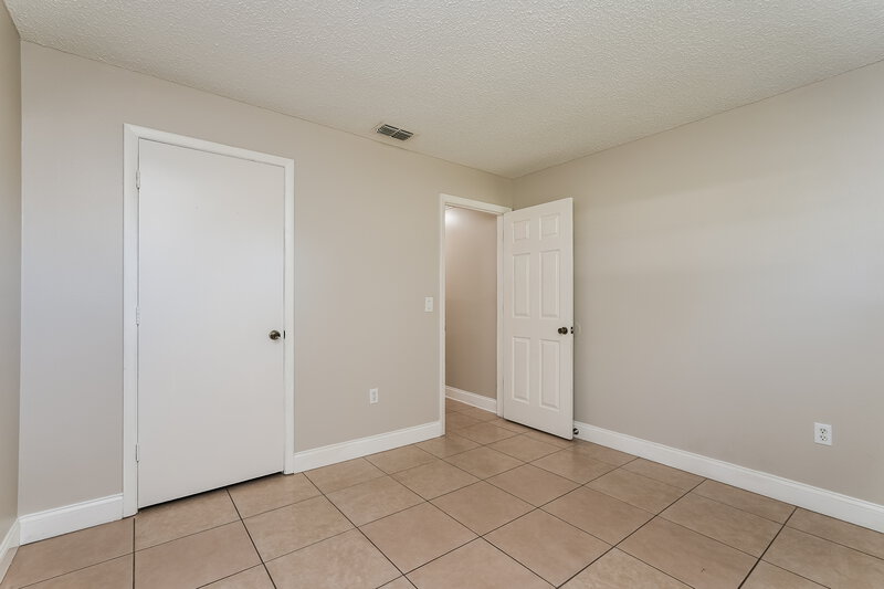 1,760/Mo, 5618 El Dorado Ave Lakeland, FL 33809 No Caption View