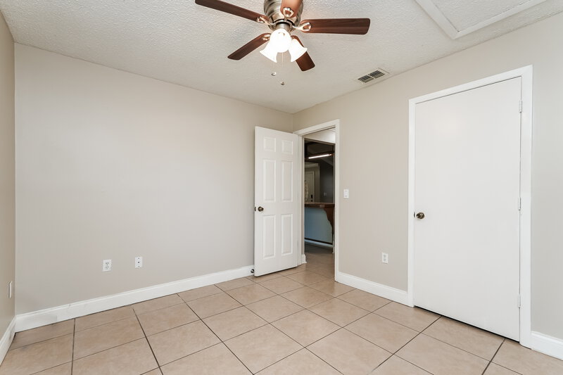 1,760/Mo, 5618 El Dorado Ave Lakeland, FL 33809 Bedroom View 3