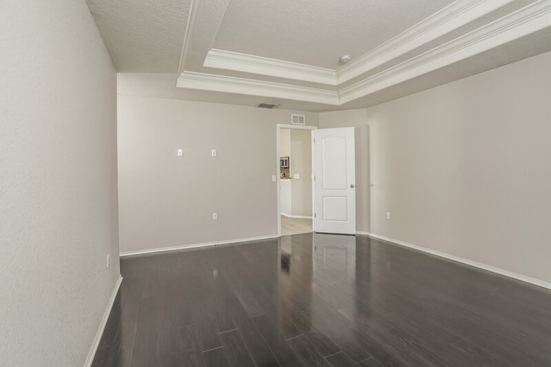 2,140/Mo, 5075 Ashwood Dr Lakeland, FL 33811 Main Bedroom View 2