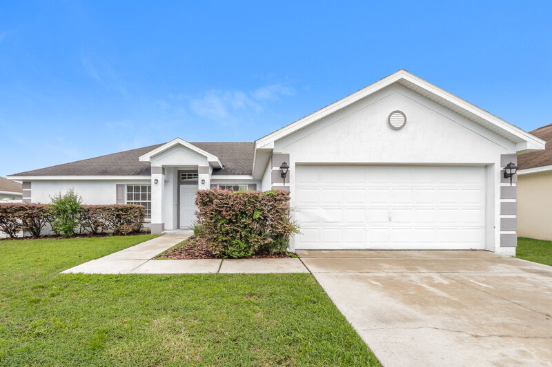 1,950/Mo, 3120 Fort Socrum Village Blvd Lakeland, FL 33810 External View