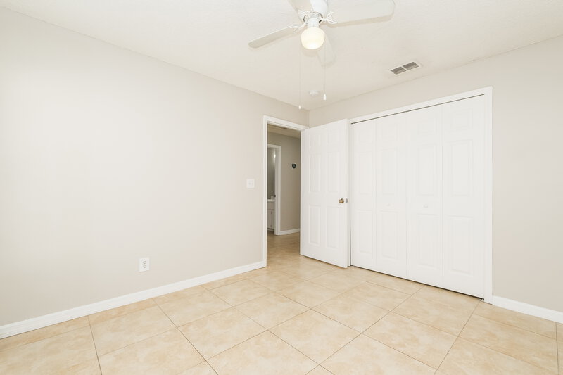 2,035/Mo, 1402 Dew Bloom Rd Valrico, FL 33594 Bedroom View 3