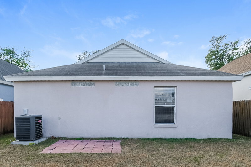 2,035/Mo, 1402 Dew Bloom Rd Valrico, FL 33594 Rear View