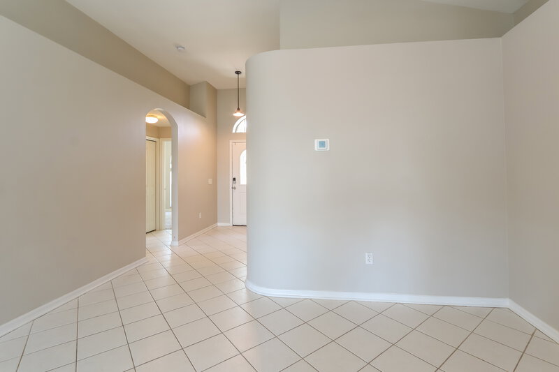 2,525/Mo, 13444 White Elk Loop Tampa, FL 33626 Living Room View 3