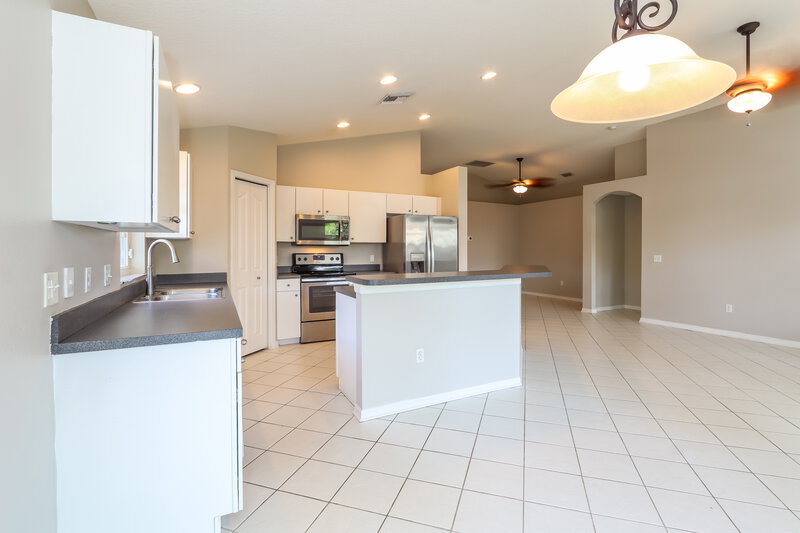 2,525/Mo, 13444 White Elk Loop Tampa, FL 33626 Dining Room View