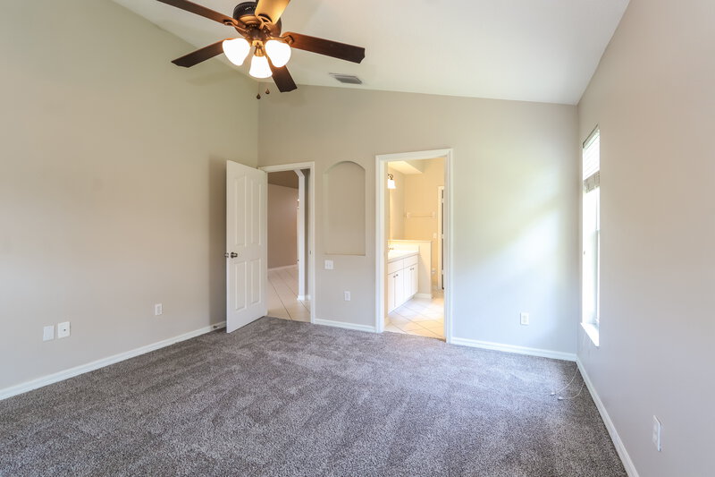 2,525/Mo, 13444 White Elk Loop Tampa, FL 33626 Main Bedroom View