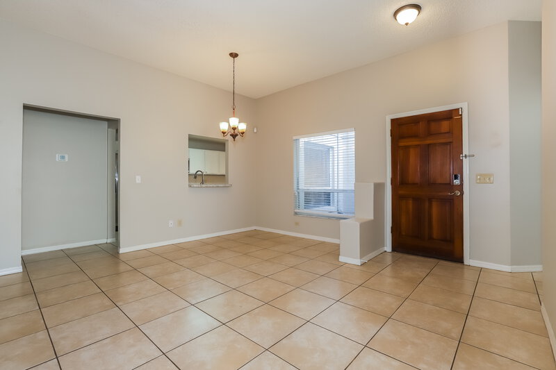 2,245/Mo, 1820 Erin Brooke Dr Valrico, FL 33594 Dining Room View