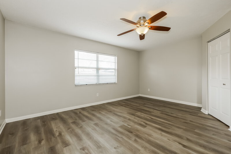 2,050/Mo, 3222 Las Brisas Dr Riverview, FL 33578 Main Bedroom View