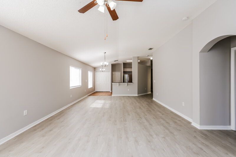 2,980/Mo, 12926 Fieldmoor Ct Riverview, FL 33579 Living Room View