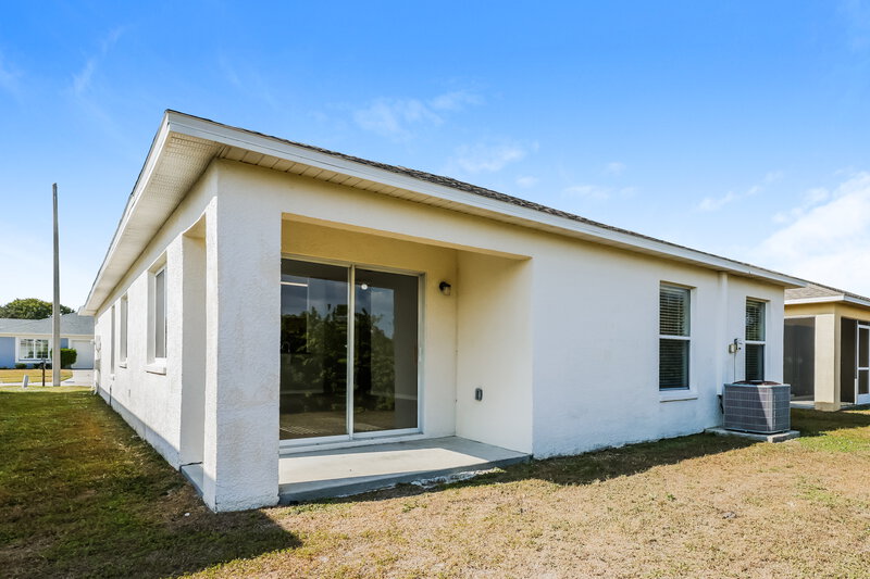 2,980/Mo, 12926 Fieldmoor Ct Riverview, FL 33579 Rear View