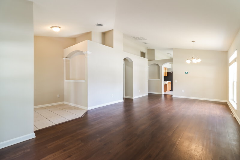 2,140/Mo, 11510 Misty Isle Ln Riverview, FL 33579 Living Room View