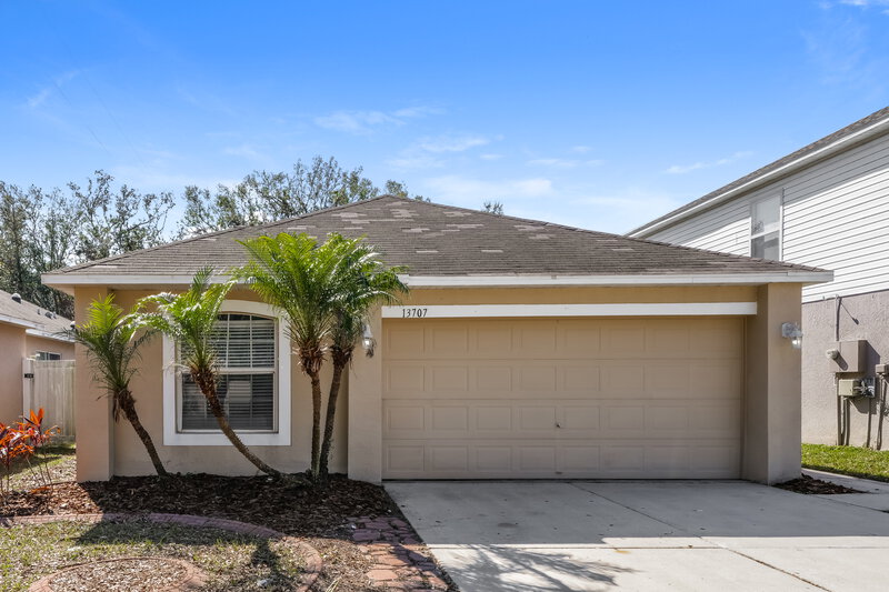 1,975/Mo, 13707 Gentle Woods Ave Riverview, FL 33569 External View