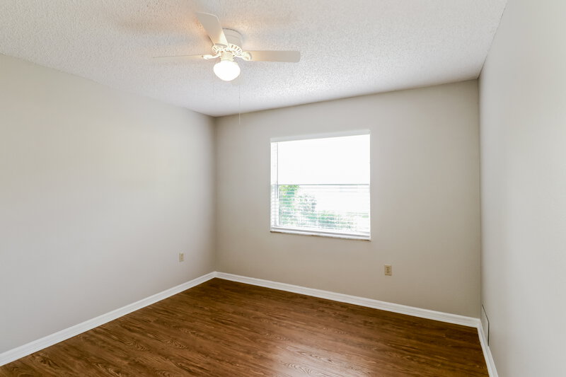 2,040/Mo, 24272 Twin Lake Dr Land O' Lakes, FL 34639 Bedroom View 2