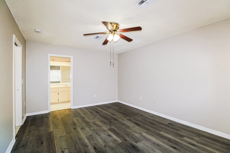 1,840/Mo, 2461 Statler Ave Spring Hill, FL 34609 Main Bedroom View 2