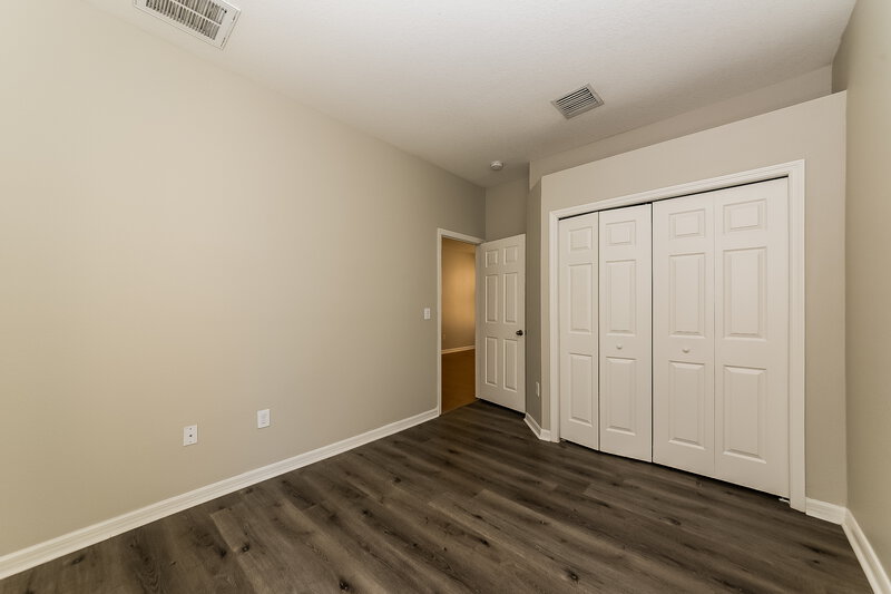 1,955/Mo, 1031 Windton Oak Dr Ruskin, FL 33570 Bedroom View 2