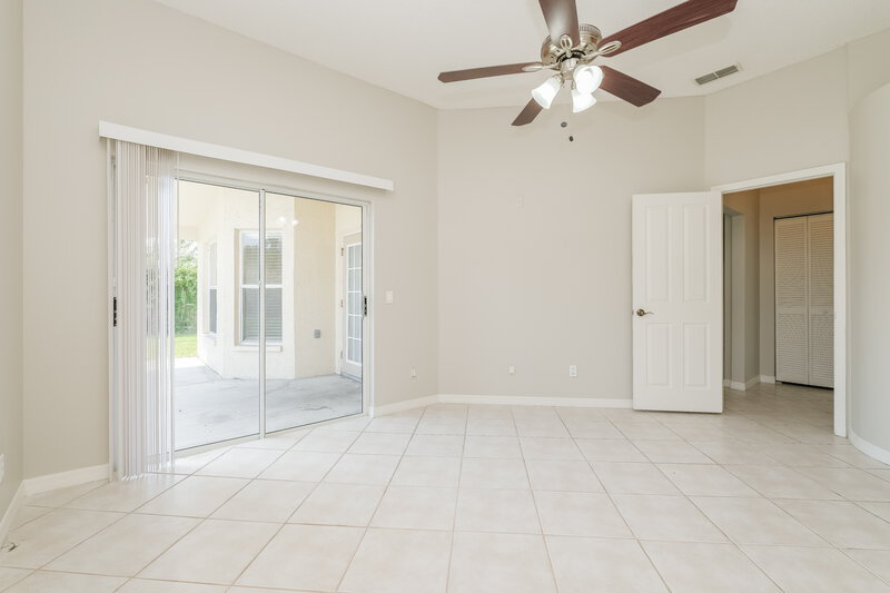 3,870/Mo, 1672 Portsmouth Lake Dr Brandon, FL 33511 Main Bedroom View 2