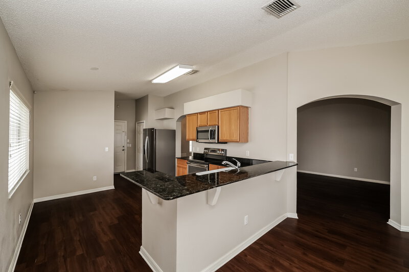 2,165/Mo, 12845 Longcrest Dr Riverview, FL 33579 Kitchen View 2