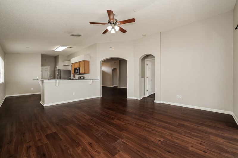 2,165/Mo, 12845 Longcrest Dr Riverview, FL 33579 Family Room View 2