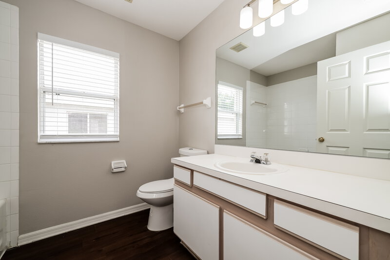 2,165/Mo, 12845 Longcrest Dr Riverview, FL 33579 Bathroom View