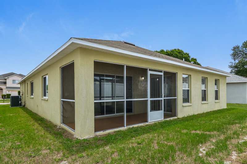 2,165/Mo, 12845 Longcrest Dr Riverview, FL 33579 Rear View