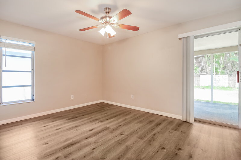 3,005/Mo, 2859 60th Ave S Saint Petersburg, FL 33712 Bedroom View 2