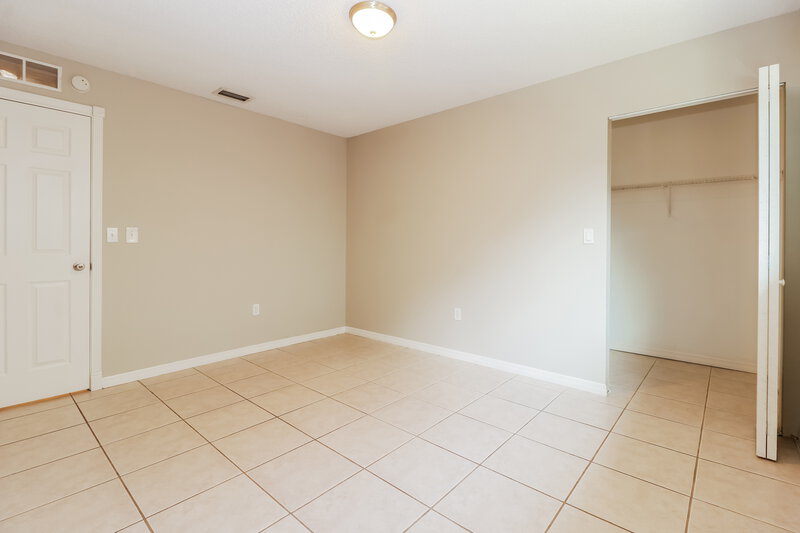 4,690/Mo, 1701 E Orangeside Rd Palm Harbor, FL 34683 Bedroom View 3