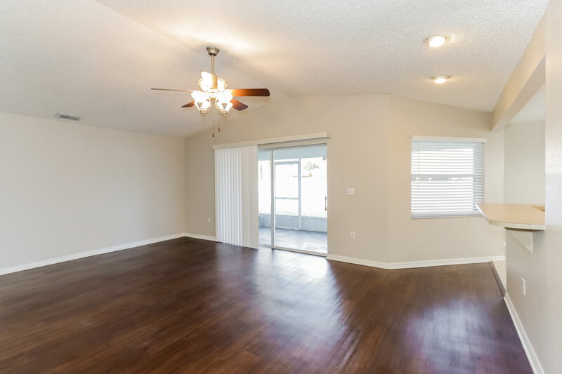 2,115/Mo, 1475 Meadows Pond Dr Bartow, FL 33830 Living Room View
