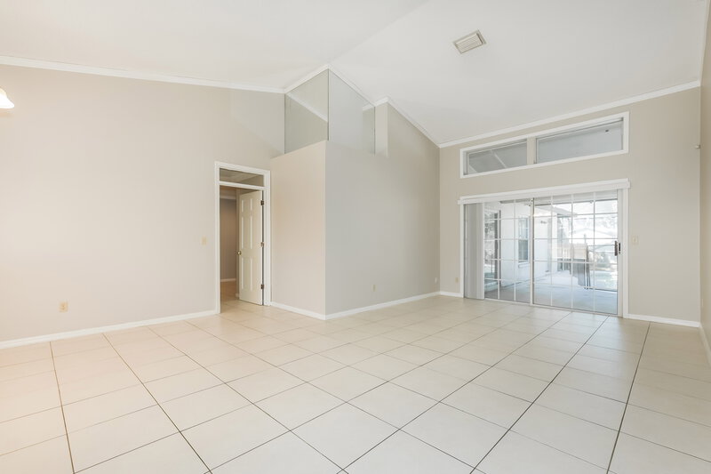 2,570/Mo, 2714 Mock Orange Ct Valrico, FL 33594 Living Room View